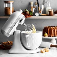 KitchenAid Artisan White Mixer with Hobnail Bowl