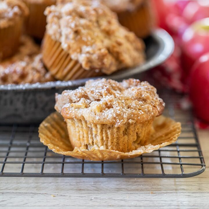 Apple Cinnamon Streusel Muffins