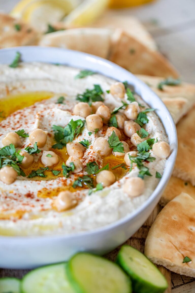 Creamy Coriander Hummus • Freutcake