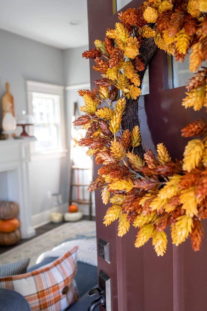 Simple Fall Living Room Decor • Freutcake