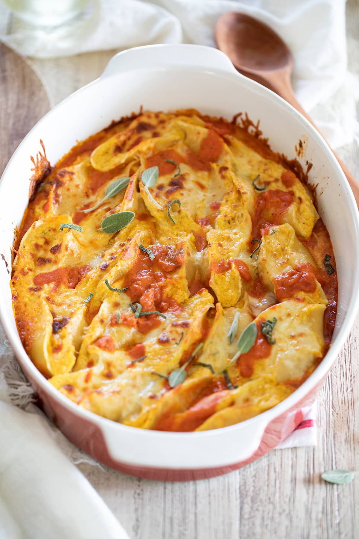 Creamy Pumpkin Ricotta Stuffed Shells