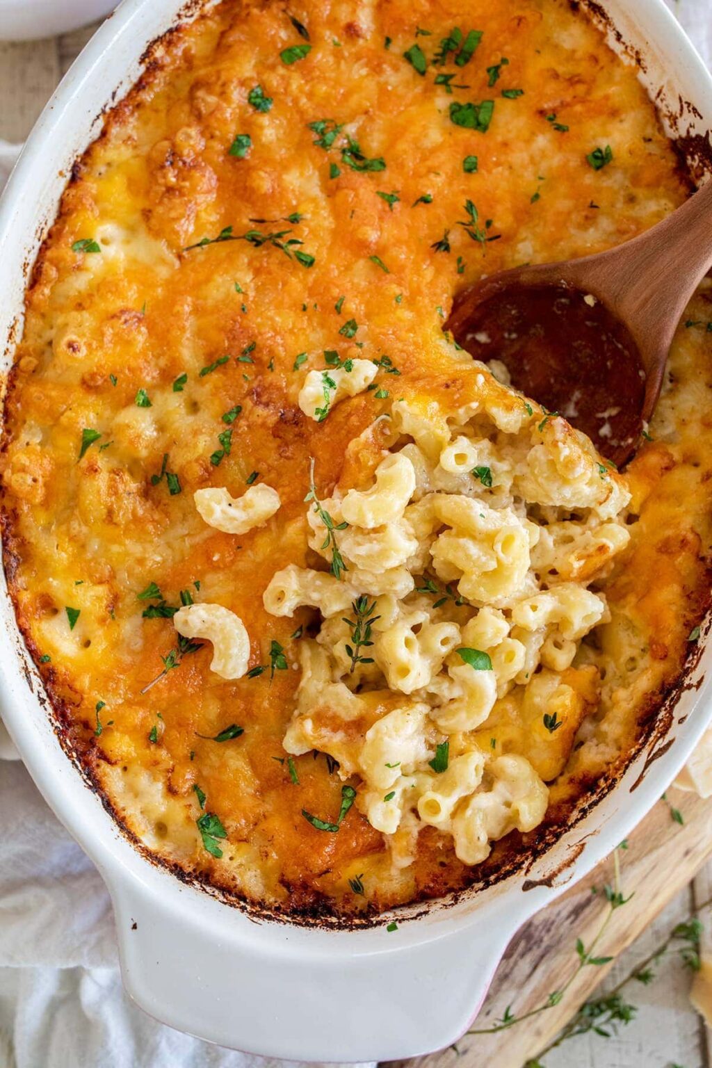 Creamy Homemade Baked Macaroni and Cheese • Freutcake