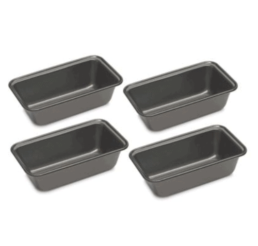 Cuisinart 4-Piece Mini Heart Baking Pan Sets | Bed Bath & Beyond