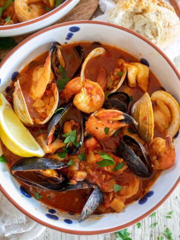 Italian Cioppino Seafood Stew Recipe