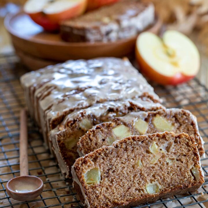 Apple Cinnamon Bread