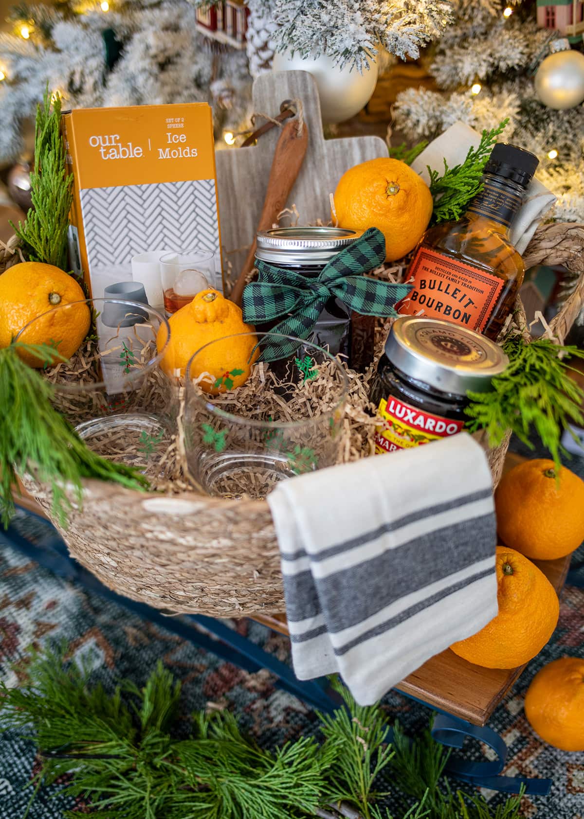 Old Fashioned Mix Gift Basket