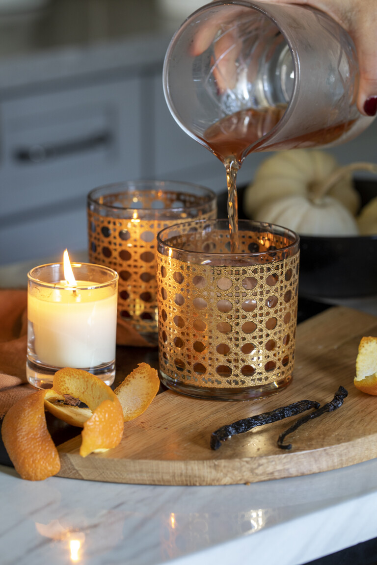 Vanilla Bean Old Fashioned • Freutcake